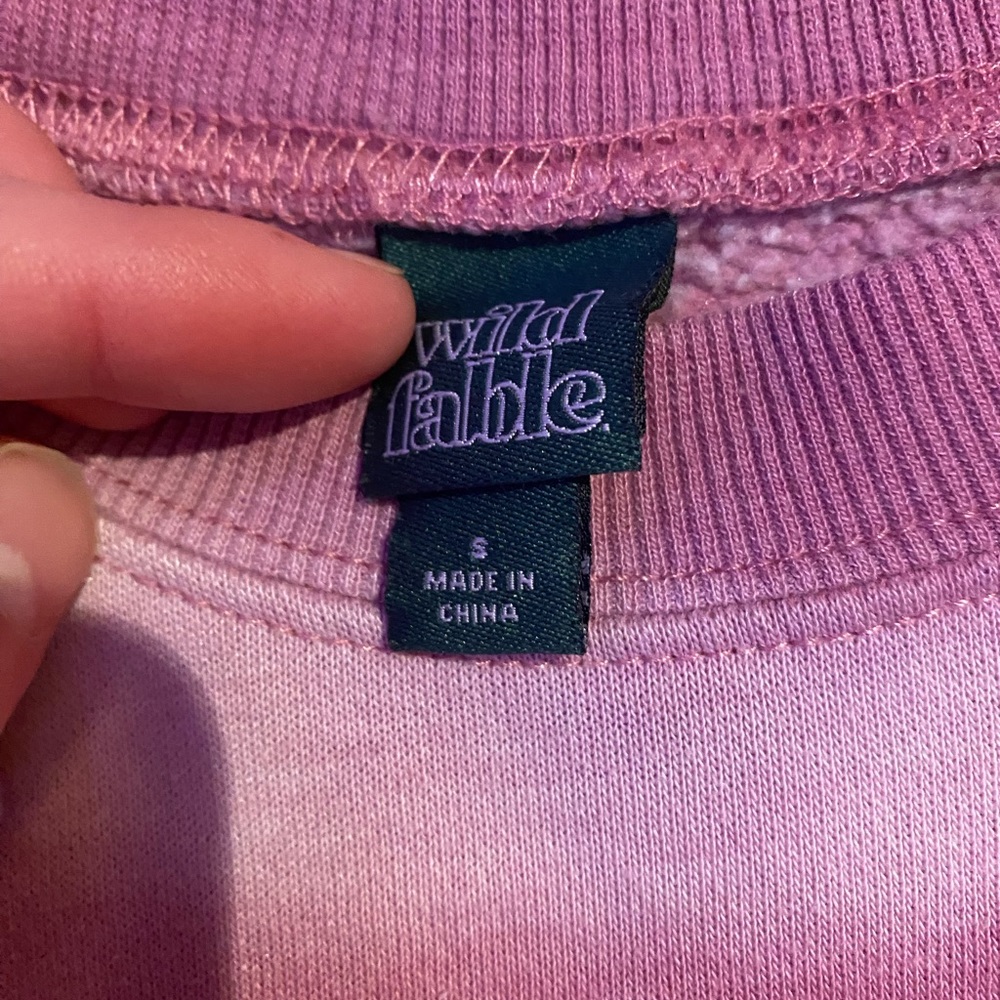 Target Crewneck - Picture 2 of 4
